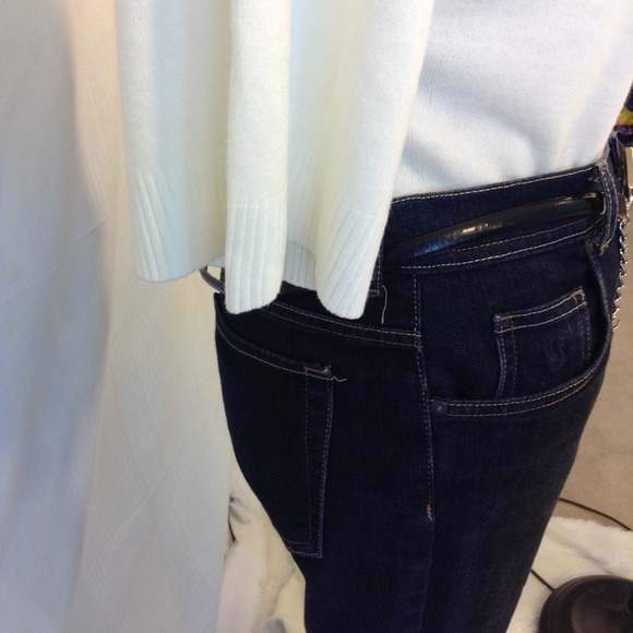 Hamshire Studio sweater - Picture 7 of 7